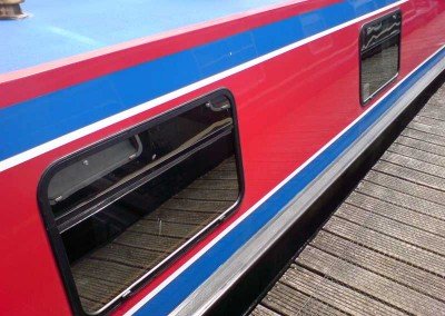 Narrow boat privacy film